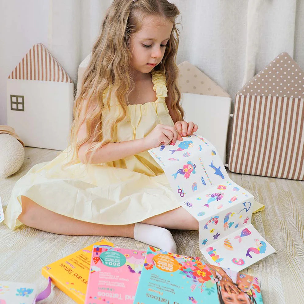 Avenir Fancy Me Nail Stickers and Tattoos Unicorns