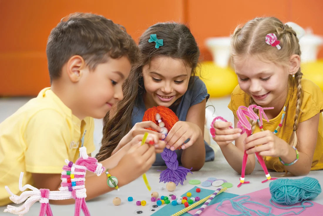 MEGA Craft Box Make 50 Fashion Projects